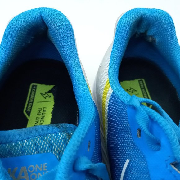 Athletic_Shoes